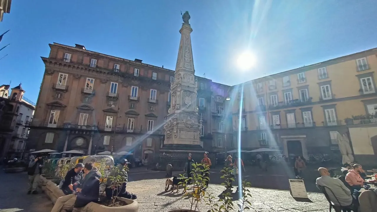 Famme Sta Cuiete Appartamento Napoli Centro Italy