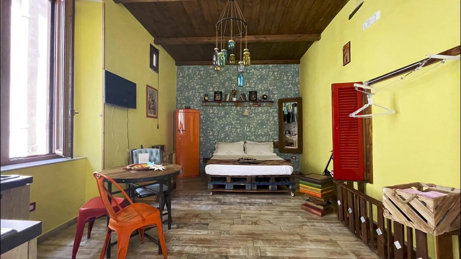 Famme Sta Cuiete Appartamento Napoli Centro Italy