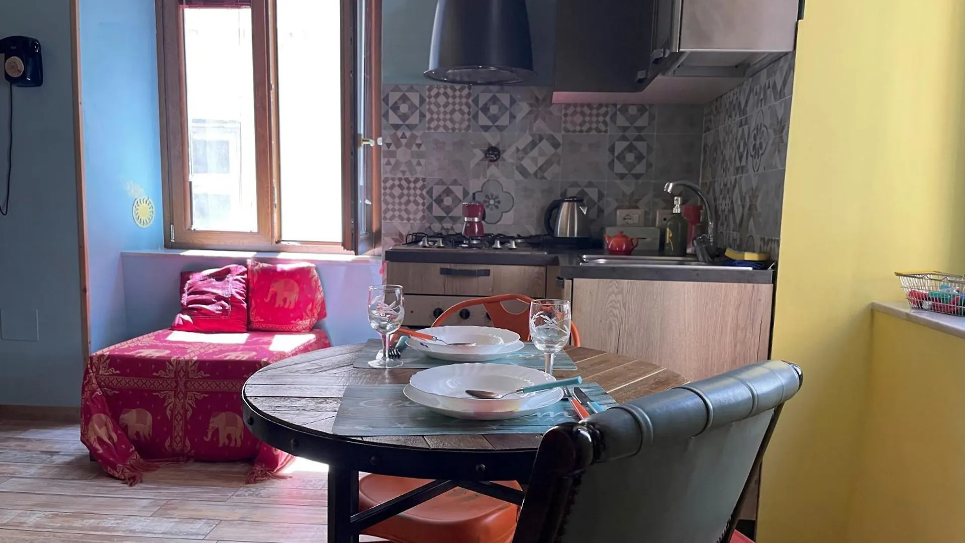 Famme Sta Cuiete Appartamento Napoli Centro Apartment